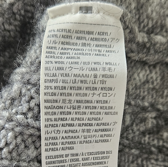 Abercrombie & Fitch Y2K Alpaca Wool Blend Gray Cableknit Cardigan Sweater VTG - Picture 10 of 11